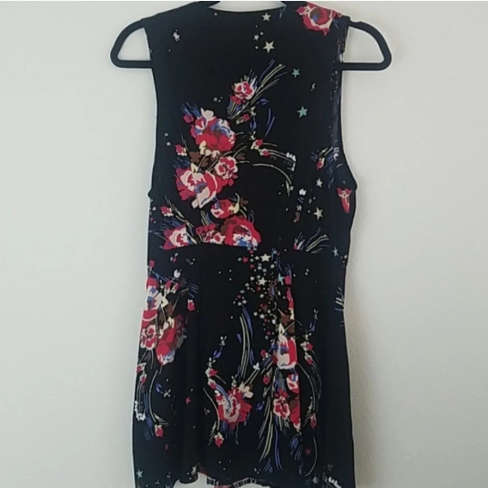 Free People Floral Top Size Small